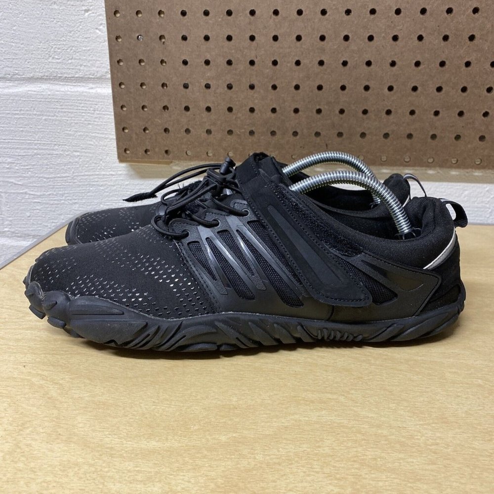 Stylish Black Athletic Shoes